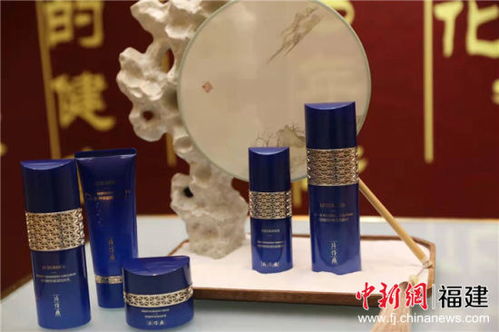 匠譜新篇心力量 片仔癀化妝品召開2019全國零售商峰會(huì) 禮品花卉添彩